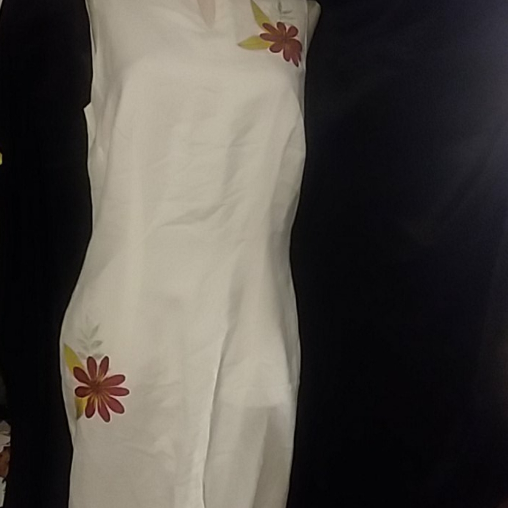 Dress - Picture 7 of 8